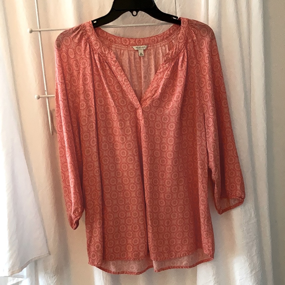 Women’s Medium Coral Tunic shirt